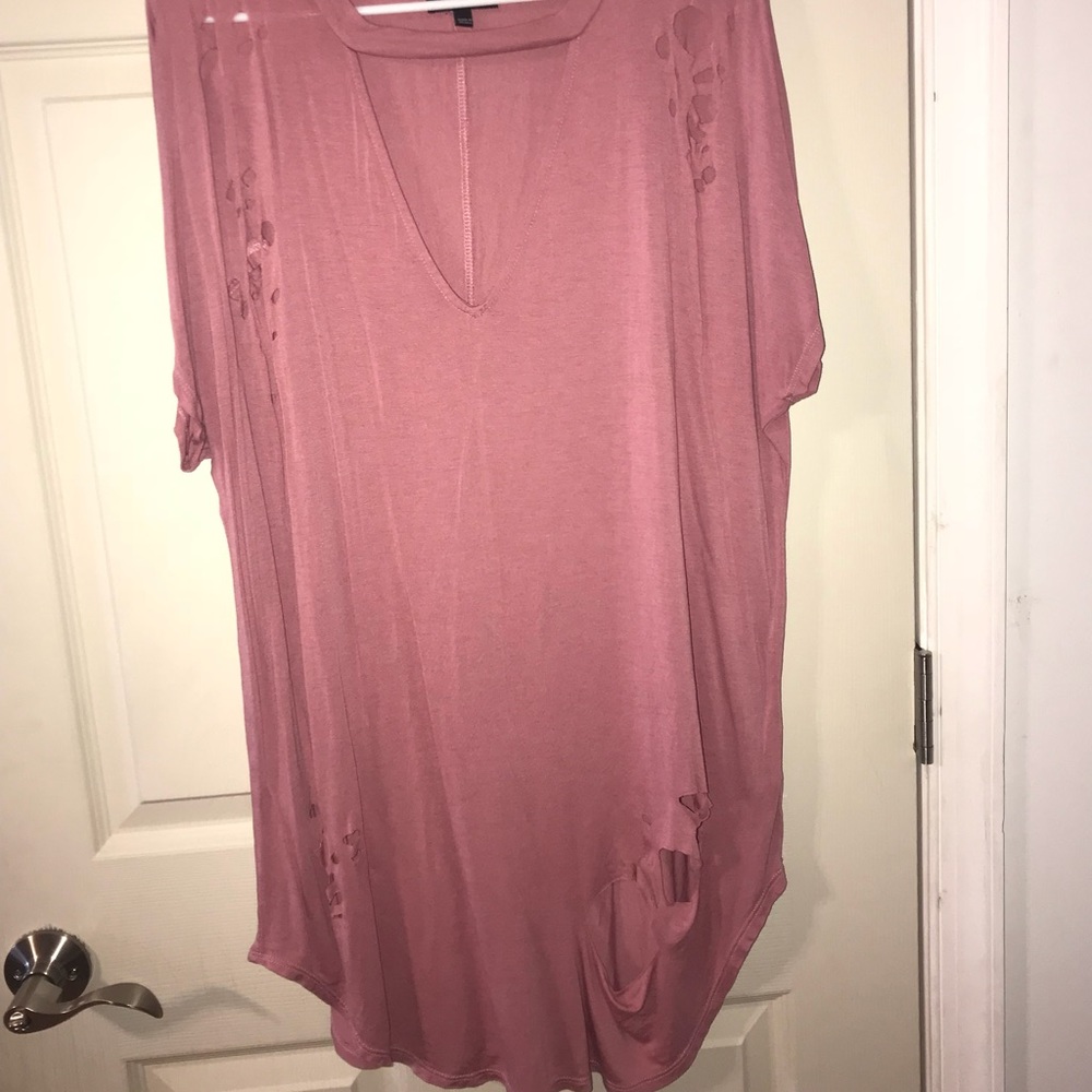 Distressed stretchy shirt size 1X